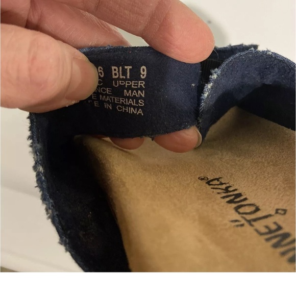 Minnetonka Women’s Size 9 Denim  Blue Slip On Sandals (799896) Comfort Adj - Picture 3 of 6